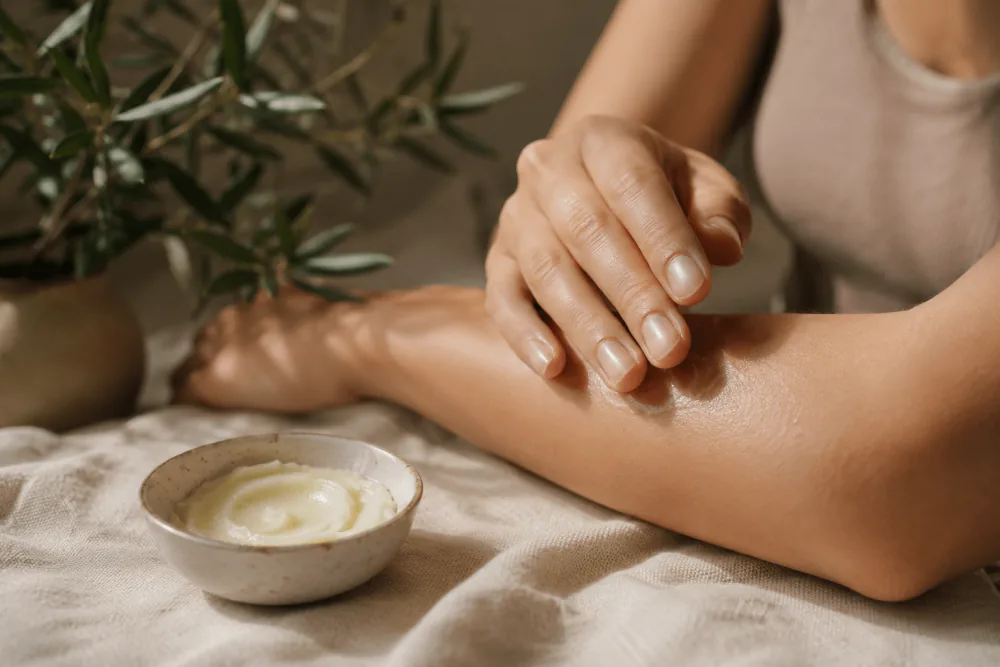 Beef Tallow Balm for Dry Skin: How to Use It on Face and Body - Sense Wellness